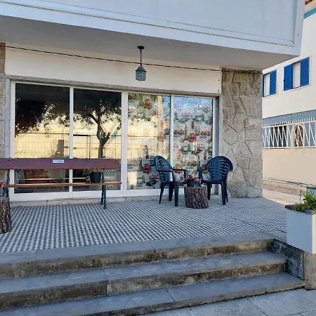 Privado Casal Com Wc Partilhado Em Moradia Perto Da Кошта-да-Капарика